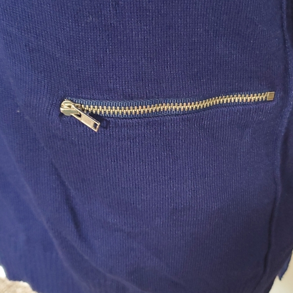 Lightweight Sweater - Picture 2 of 4